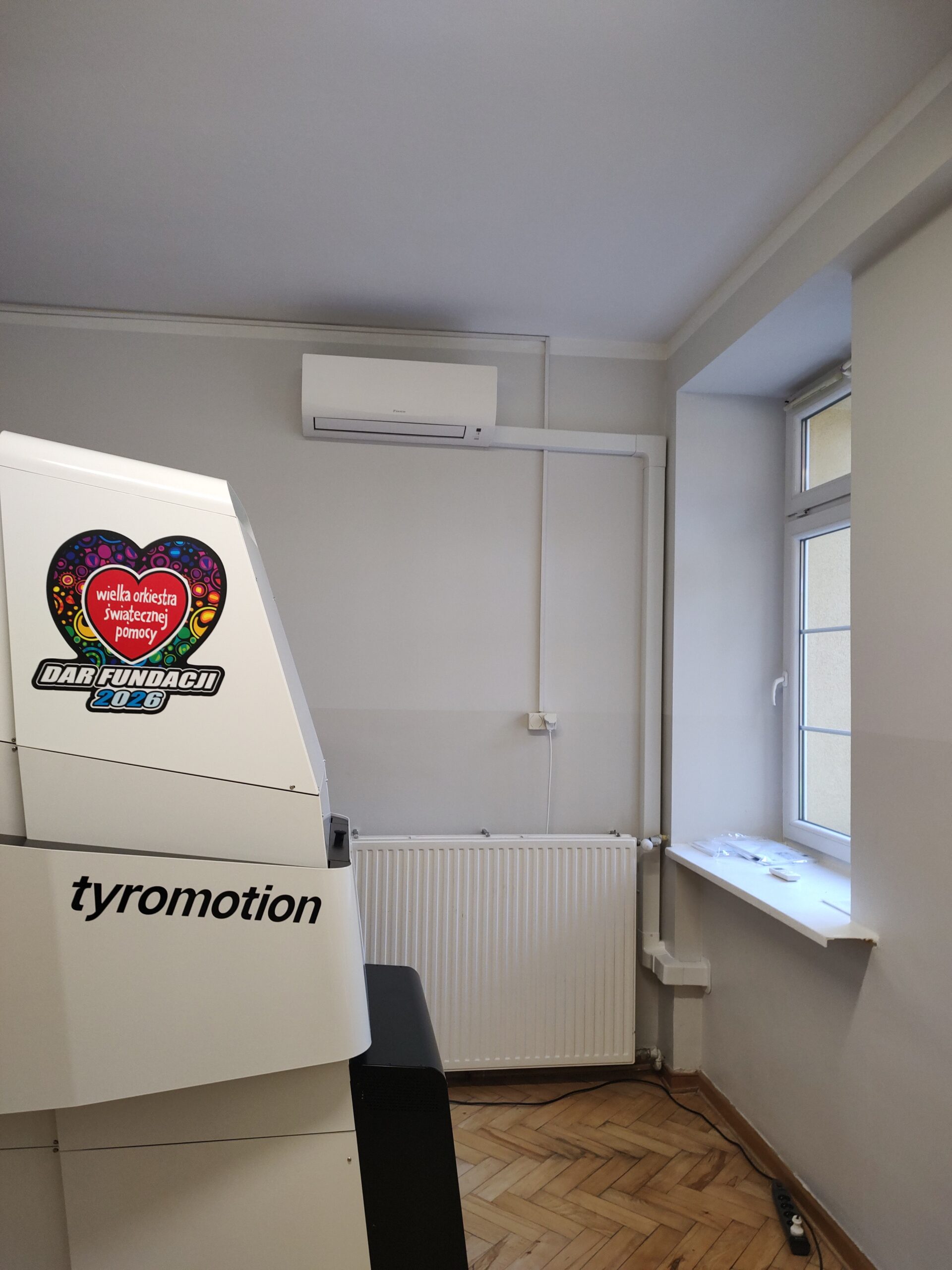 Montaż klimatyzacji Daikin w placówce medycznej Warszawa